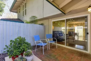 Photo #1: 20012153 Listing