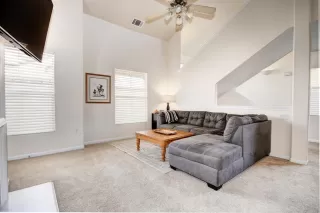 Photo #6: 20012170 Listing 