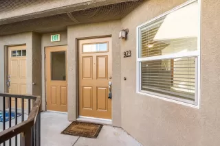 Photo #6: 20012216 Listing