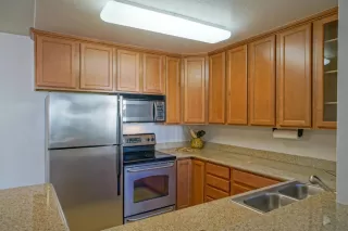 Photo #4: 20012990 Listing