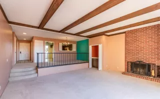 Photo #5: 20013063 Listing