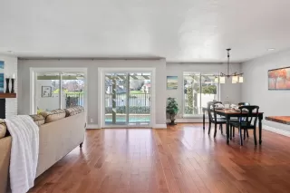 Photo #3: 20013390 Listing 