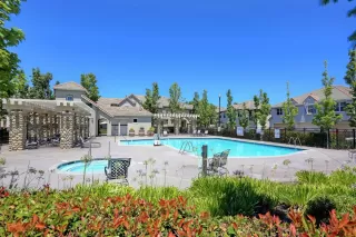 Photo #2: 20013526 Listing