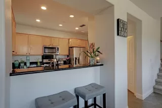 Photo #6: 20013526 Listing