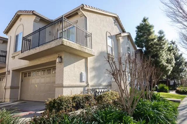 MLS: 20013664 Condo For Sale