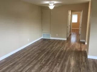 Photo #4: 20013707 Listing