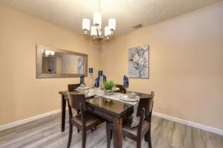 Photo #2: 20013744 Listing