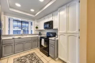 Photo #4: 20013744 Listing