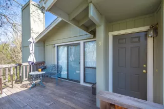 Photo #3: 20014229 Listing