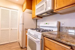 Photo #6: 20014949 Listing 