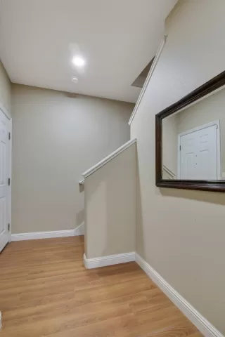 Photo #5: 20015060 Listing 