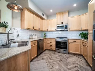 Photo #4: 20015214 Listing