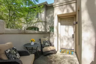 Photo #4: 20015384 Listing