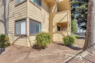 Photo #4: 20015888 Listing