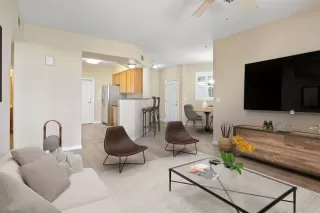 Photo #4: 20015996 Listing