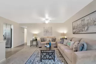 Photo #4: 20016065 Listing 