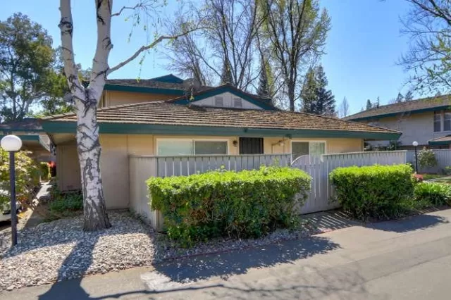 MLS: 20016286 Condo For Sale