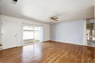 Photo #1: 20016286 Listing