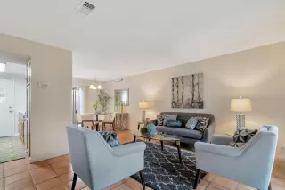 Photo #1: 20017177 Listing