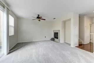 Photo #3: 20017227 Listing 