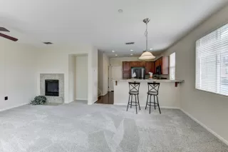 Photo #5: 20017227 Listing 