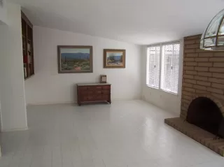 Photo #2: 20017575 Listing