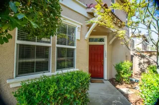 Photo #1: 20017694 Listing