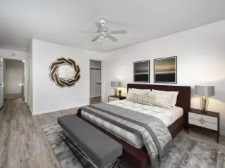 Photo #5: 20017850 Listing