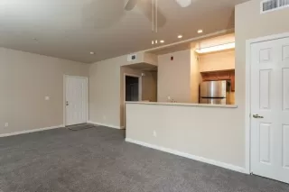 Photo #3: 20017923 Listing 