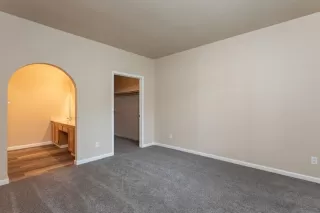 Photo #5: 20017923 Listing 