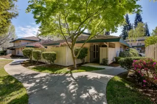 Photo #2: 20018487 Listing