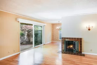 Photo #6: 20018487 Listing