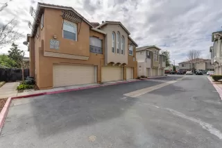 Photo #1: 20018557 Listing