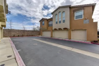 Photo #2: 20018557 Listing