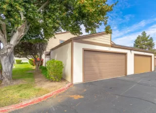 Photo #4: 20018712 Listing