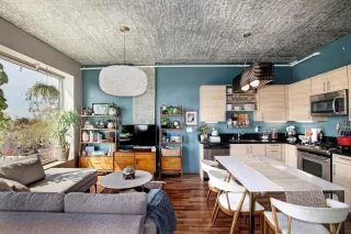 Photo #4: 20018927 Listing 