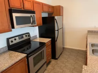 Photo #3: 20019204 Listing