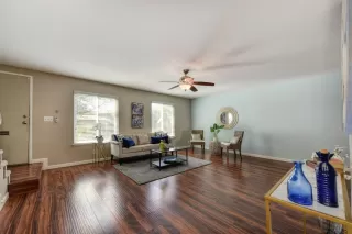 Photo #3: 20019263 Listing 