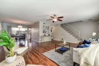 Photo #5: 20019263 Listing 