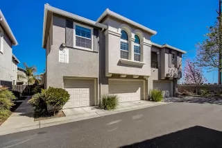 Photo #2: 20019904 Listing