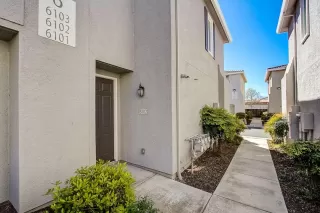 Photo #3: 20019904 Listing