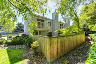 Photo #3: 20019938 Listing 