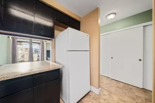 Photo #5: 20019967 Listing 