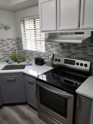 Photo #2: 20020172 Listing 