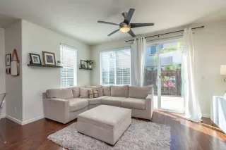 Photo #5: 20020183 Listing 