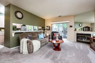 Photo #4: 20020285 Listing 