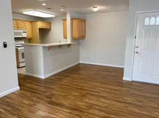 Photo #6: 20020299 Listing 