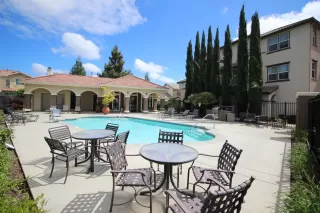 Photo #2: 20020455 Listing 