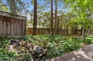 Photo #3: 20020681 Listing