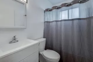 Photo #6: 20020756 Listing 